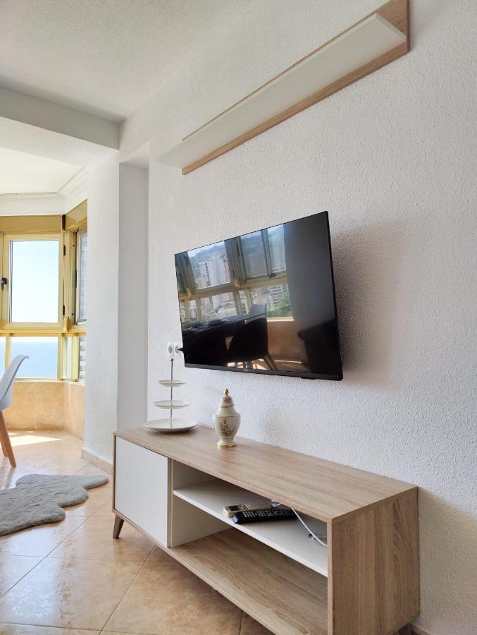 Gerona Sea View Apartments Бенидорм Екстериор снимка