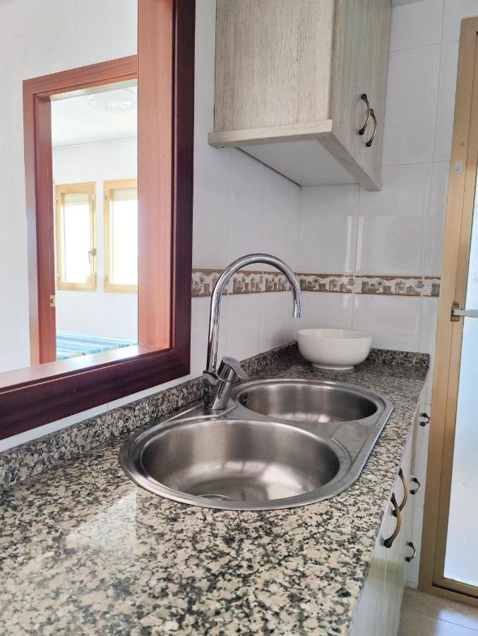 Gerona Sea View Apartments Бенидорм Екстериор снимка